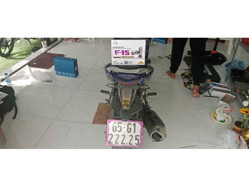 Độ đèn nâng cấp ánh sáng Bi Led Mini Titan Moto F15 xe Ex2017